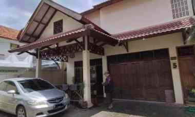 dijual rumah bangka jakarta selatan