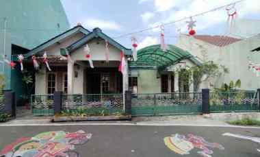 dijual rumah banjarsari surakarta