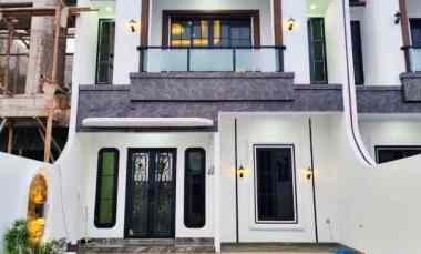 dijual rumah baru bangun