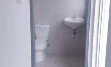 dijual rumah baru dekat graha raya