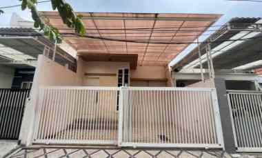 dijual rumah baru di darmo permai utara