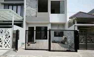 dijual rumah baru gress araya 2 siap huni row 3 mobil