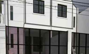 dijual rumah baru gress di jalan virgo