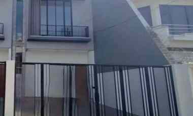 dijual rumah baru gress lebak arum thalia surabaya