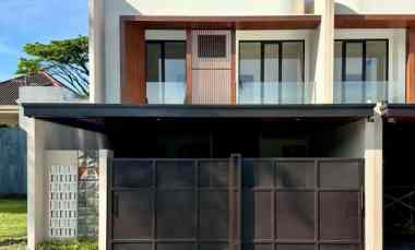 dijual rumah baru lokasi araya golf malang