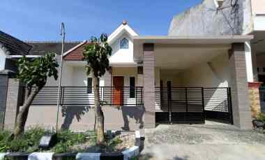 dijual rumah baru lokasi sawojajar 2 malang