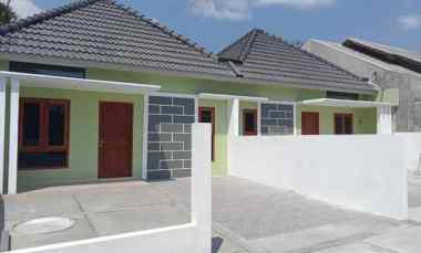 gambar dijual rumah baru siap kpr dekat smp negeri 4 kalasan