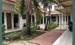 Rumah dan Tanah Luas Dijual di Batu Ampar Kramat Jati, Pinggir Jalan