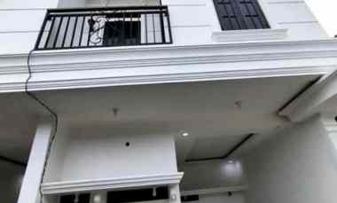 Rumah 2.5 Lt Siap Huni di Kramatjati, dekat PGC, TB.Simatupang, Cawang