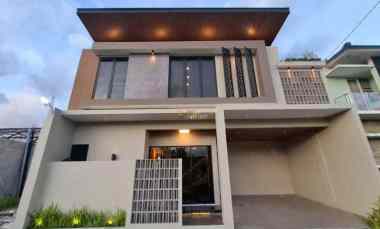dijual rumah baturetno
