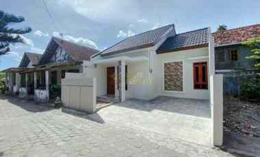 Rumah Dijual, Siap Huni, dekat Rs Hardjolukito di Banguntapan