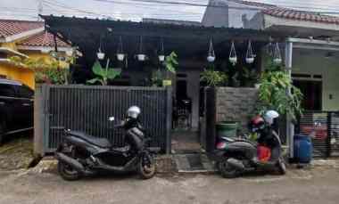dijual rumah bedahan
