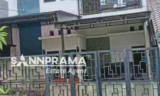 Dijual Rumah 2 Lantai di Beji, dekat ke Margonda Pusat Kota Depok Rn