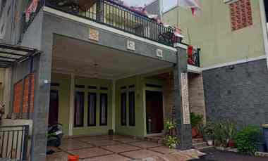 dijual rumah beji depok