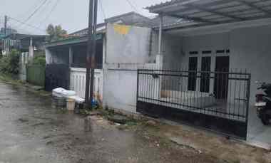 Rumah Second Berkualitas dalam Cluster Lokasi Premium Beji, Depok