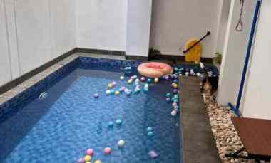dijual rumah belakang mall kelapa gading