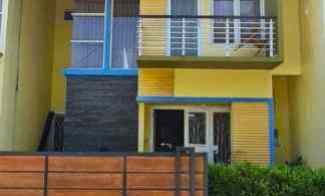 Rumah Asri 2 Lantai di Pamulang dalam Cluster Dijual Cepat SHM
