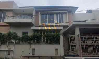 dijual rumah besar medokan asri timur