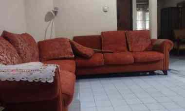 dijual rumah bintaro sektor 2