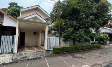 Jual Rumah Hook Modern di Bintaro Jaya Sektor 2 Ada Service Area