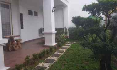 Dijual Rumah Hunian Semi Furnish Lokasi Bintaro Sektor 3