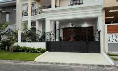 Dijual Rumah Baru American Clasic Lokasi Araya Nieuw Indie