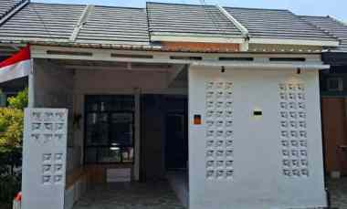 dijual rumah bojongsari depok