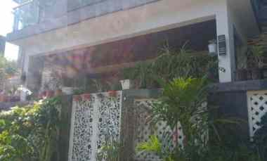 dijual rumah buah batu regency