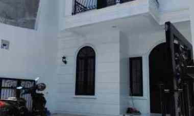 dijual rumah buahbatu