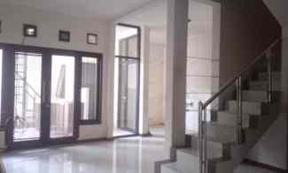 dijual rumah buahbatu regency