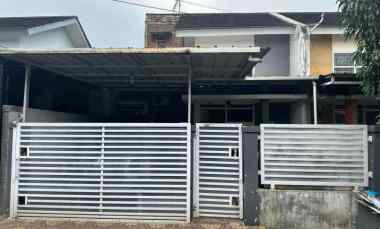 Rumah Strategis Komplek Buana Ciwastra Residence Bandung