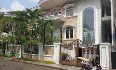 dijual rumah bukit gading mediterania