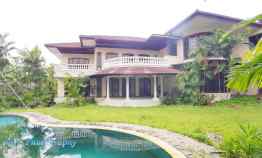 Dijual Rumah Lama Hitung Tanah Lokasi Bukit Golf Pondok Indah