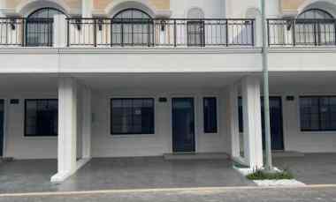 dijual rumah bukit nirmala pik2