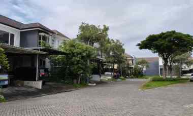 dijual rumah bukit palma