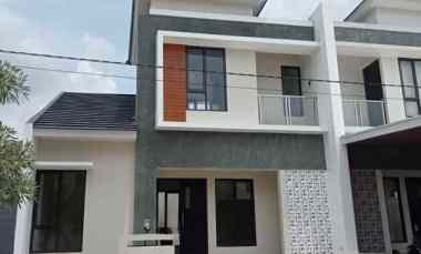 dijual rumah bulusan