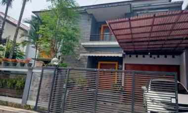 Rumah Komp. Bumi Sariwangi Hadap Selatan Ddkt Kamp U P I Bandung