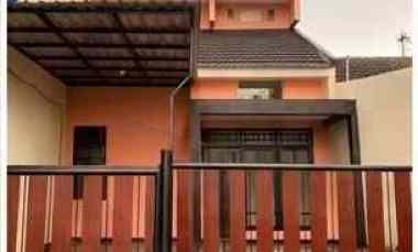 dijual rumah bumi wana lestari