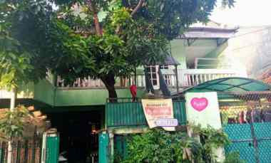 Rumah Second Plus Kontrakan Kos, 3 Milyar di Perumnas Klender Jakar