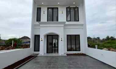Rumah Dijual di CAMAN