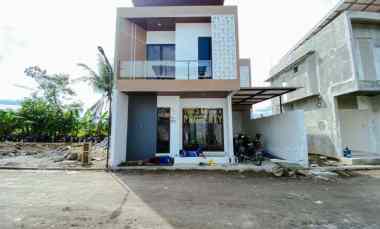 dijual rumah candi dukuh sardonoharjo