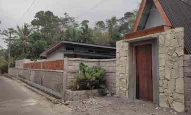 dijual rumah candibinangun kec pakem