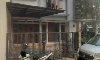 dijual rumah cantik di lebak bulus
