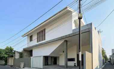 dijual rumah cantik di pulomas jakarta timur