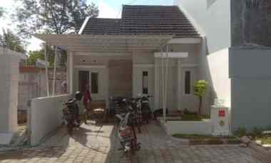 dijual rumah cantik termurah di prambanan