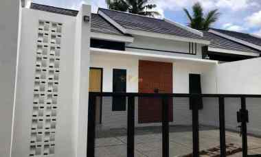Rumah Baru Siap Huni Harga Murah Bisa Kpr di Caturharjo Sleman