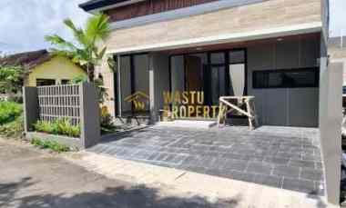 dijual rumah caturharjo kec sleman kab