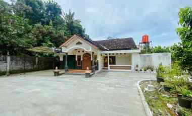 dijual rumah caturharjo sleman yogyakarta