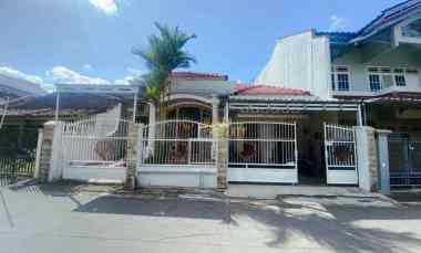 dijual rumah caturtunggal depok sleman