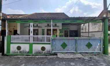 dijual rumah caturtunggal kec depok kab